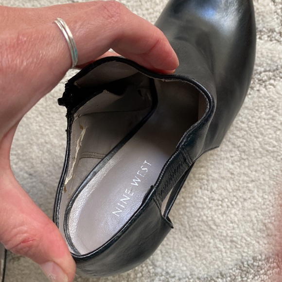 Super sexy Nine West peep toe heels. - Picture 3 of 4